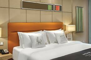 Royal Garden Hotel