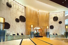 Royal Garden Hotel