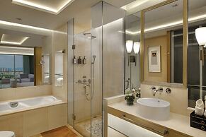 Royal Garden Hotel
