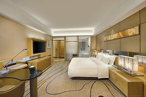 Royal Garden Hotel