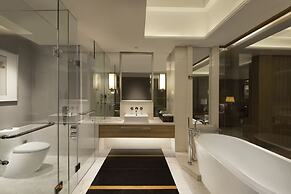 Royal Garden Hotel