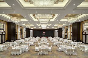 Royal Garden Hotel