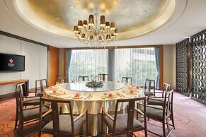 Royal Garden Hotel
