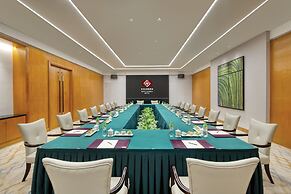 Royal Garden Hotel