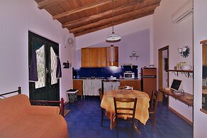 Antico Borgo Etneo Country Hotel