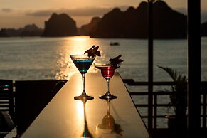 Halong Glory Legend Cruise
