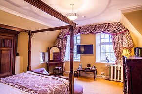 Dalmunzie Castle Hotel