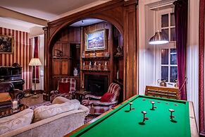 Dalmunzie Castle Hotel