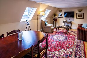 Dalmunzie Castle Hotel