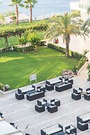 Falcon Hotel