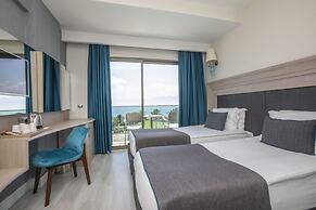 Falcon Hotel
