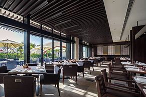 Hilton Okinawa Chatan Resort