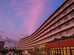 Hilton Okinawa Chatan Resort