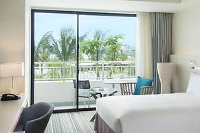 Hilton Okinawa Chatan Resort