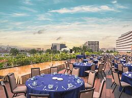 Hilton Okinawa Chatan Resort
