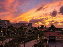 Hilton Okinawa Chatan Resort