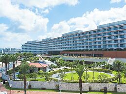 Hilton Okinawa Chatan Resort