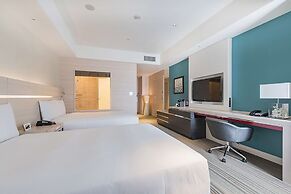 Hilton Okinawa Chatan Resort