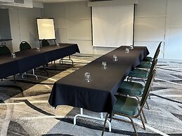 Prestige Vernon Lodge and Conference Centre