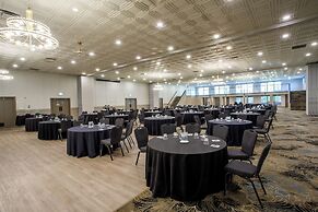 Prestige Vernon Lodge and Conference Centre