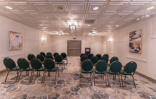 Prestige Vernon Lodge and Conference Centre