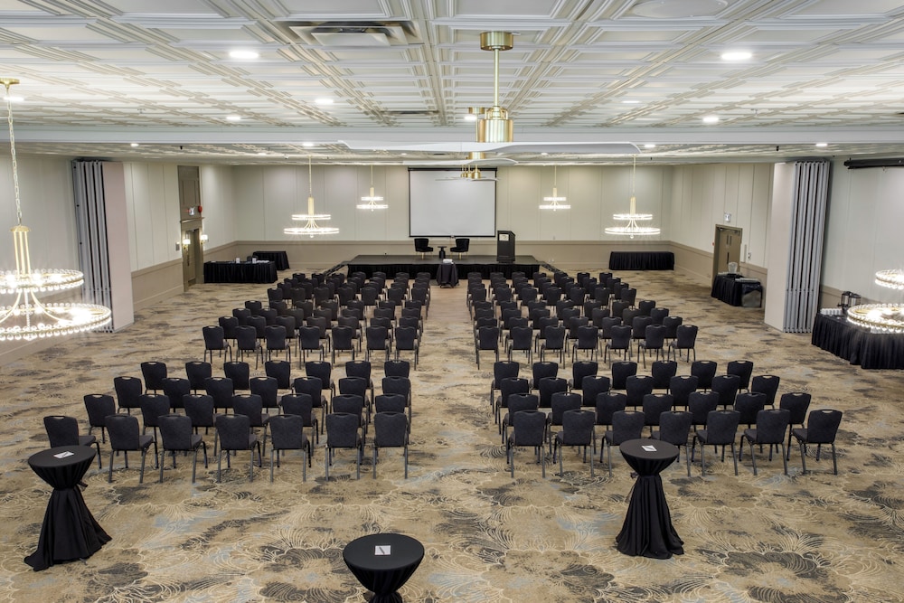 Prestige Vernon Lodge and Conference Centre