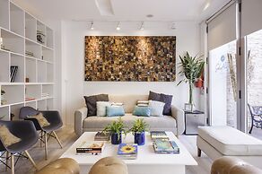 Soho Point Central