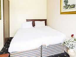 Old Oak Tree Inn