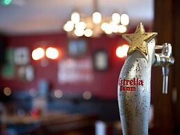 The Rose and Crown