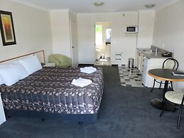 Admirals Motor Lodge