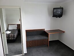 Admirals Motor Lodge