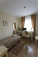 Villa Estera - Hotel & Restauracja