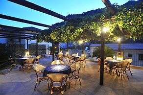Villa Adriana B&B