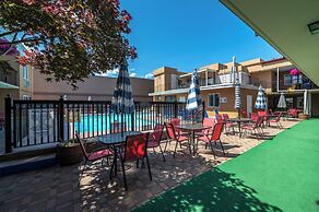 Sahara Courtyard Inn Penticton