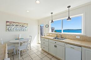 Bodega Harbor Inn