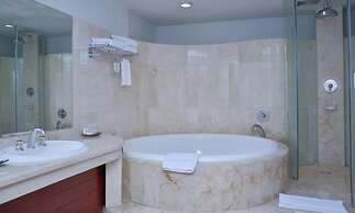 Hotel Savoy Homann