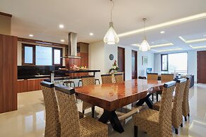 Kirei Mountain View Villa 7 Br With Heated Pool