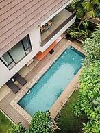 Oyama City View 4BR Villa with a Heated Pool