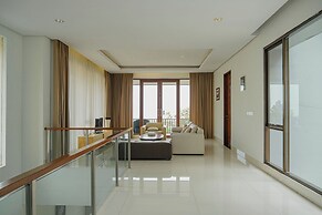 Oyama City View 4BR Villa with a Heated Pool