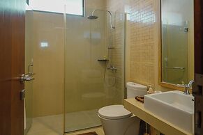 Oyama City View 4BR Villa with a Heated Pool