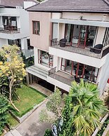 Oyama City View 4BR Villa with a Heated Pool