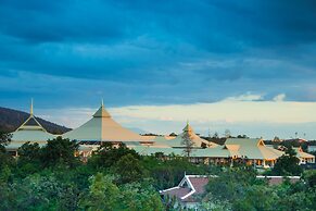 WE Valley Hotel