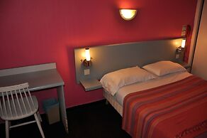 Hotel Moderne