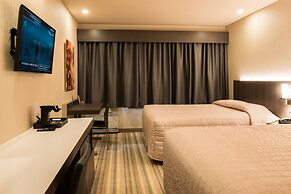 Le Chabrol Hotel & Suites