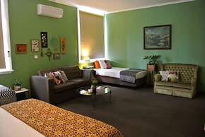 Vine Valley Inn