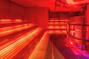 Capsule inn Osaka - Caters to Men