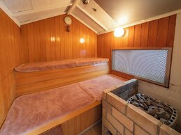 Capsule inn Osaka - Caters to Men