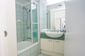 Centrepoint Holiday Apartments