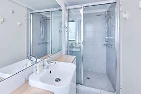 Centrepoint Holiday Apartments