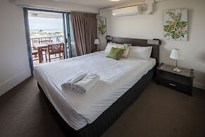 Centrepoint Holiday Apartments